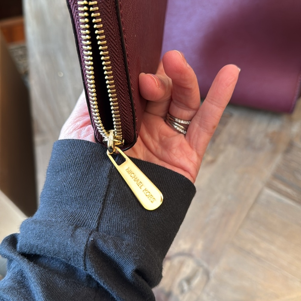 Michael Kors Leather Wallet - Merlot and Gold Hardware - Picture 3 of 6